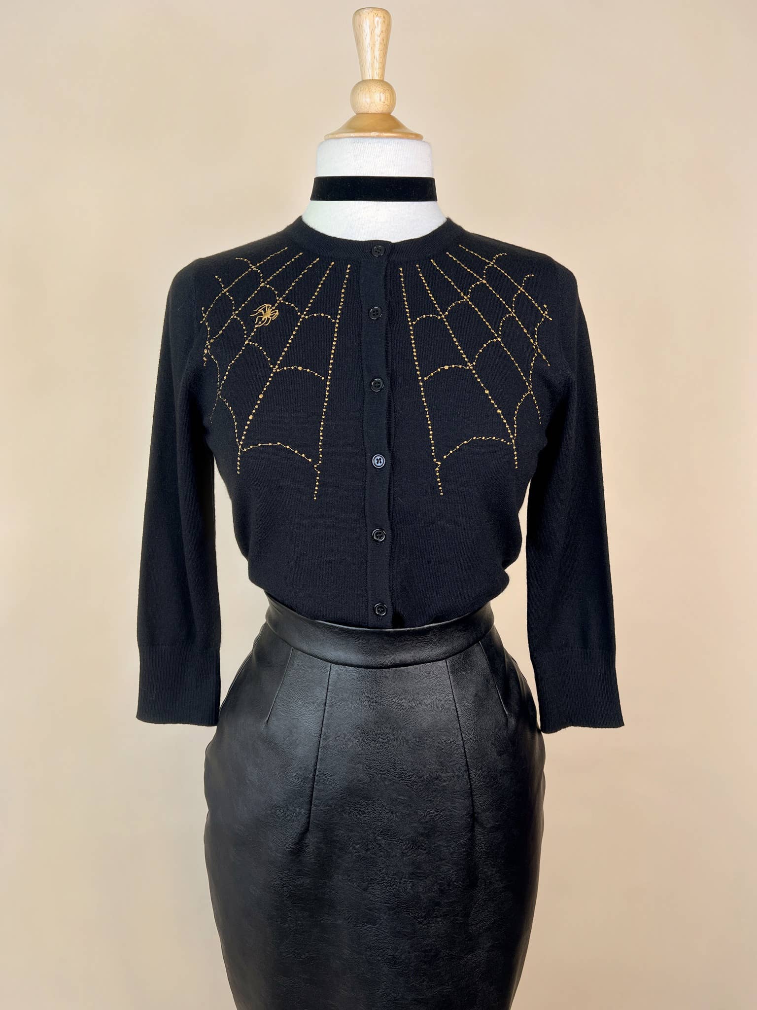 Spiderweb Cardigan in Black : X-Large