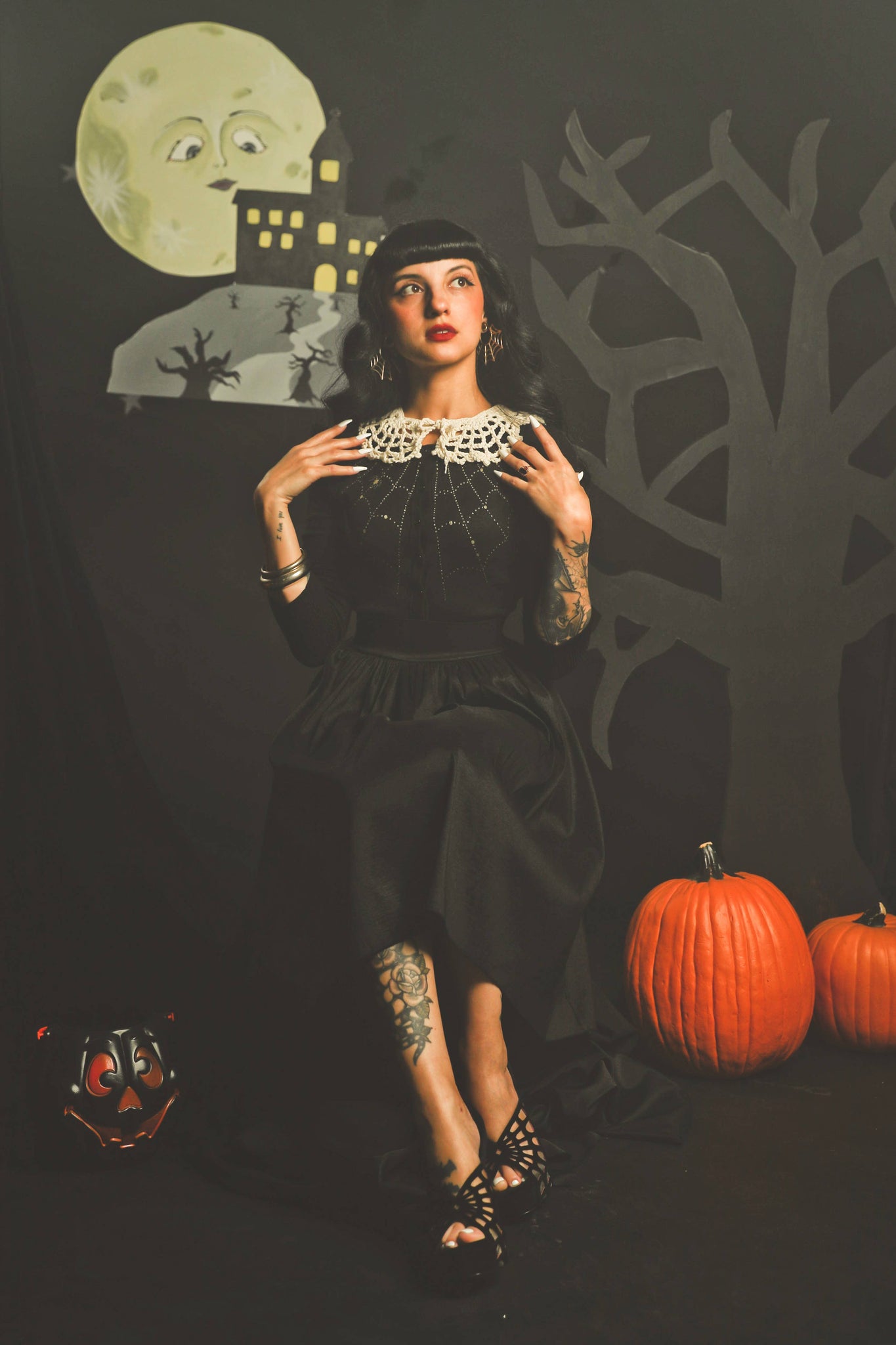 Spiderweb Cardigan in Black : 2X-Large