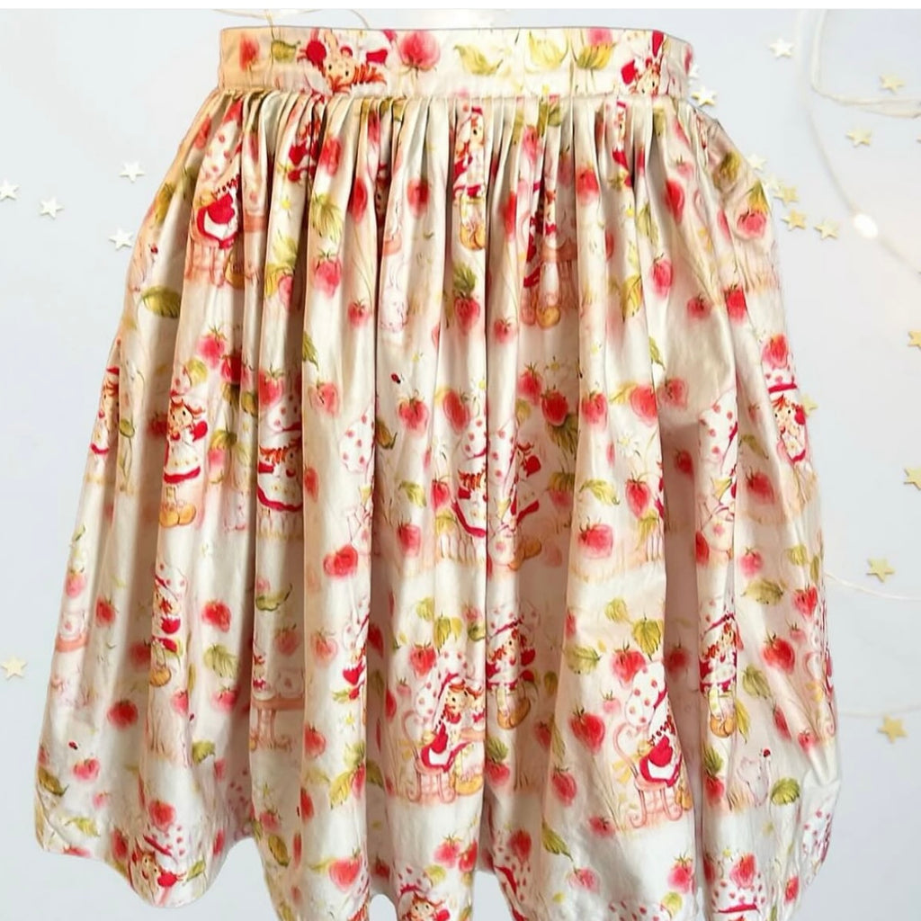 Sarsparilly Strawberry Shortcake Skirt Size 2X